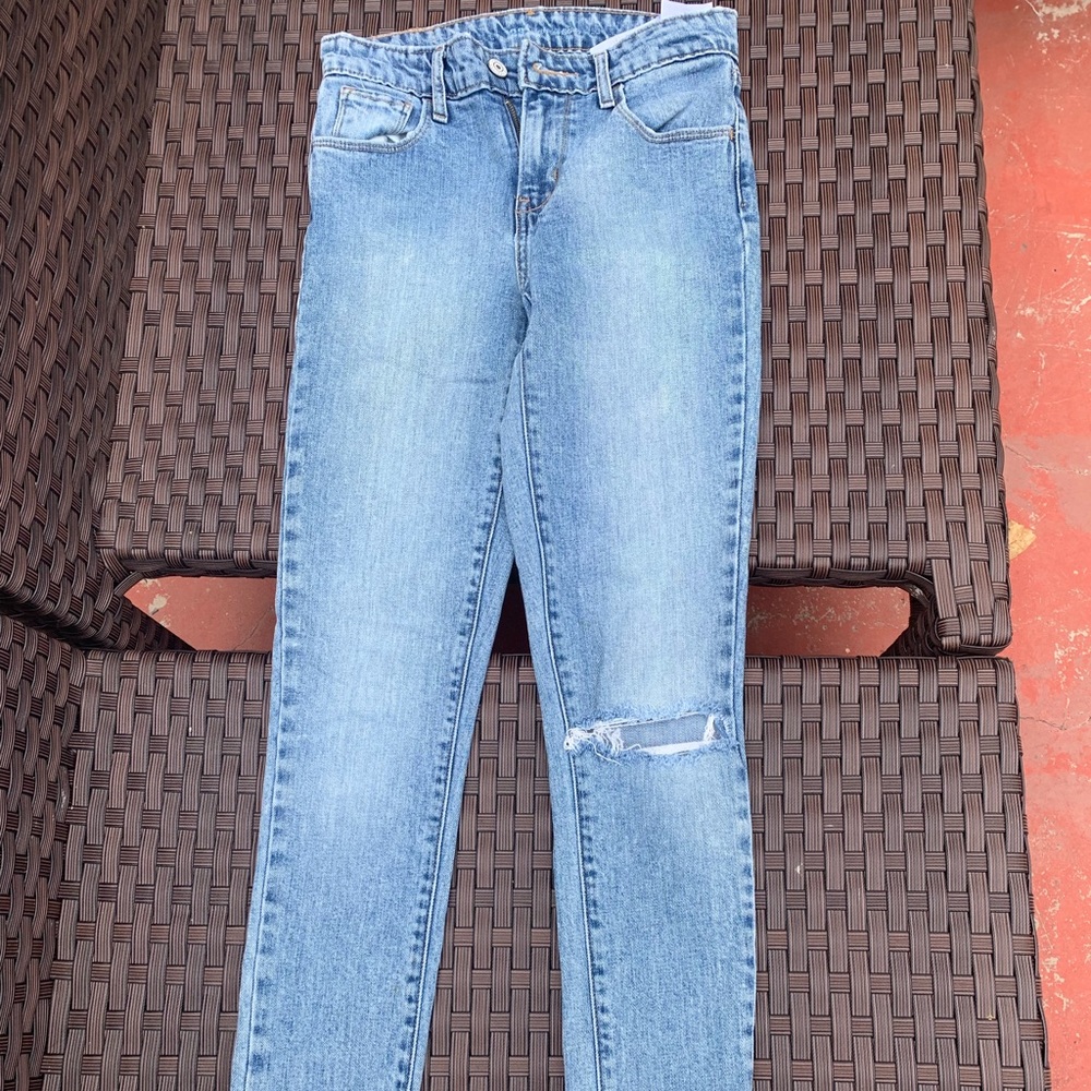 Levi’s size 23